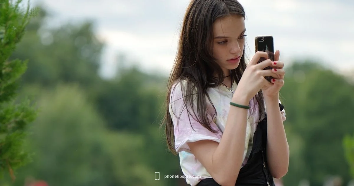 Best iPhone for Kids - Phone Tips Pro