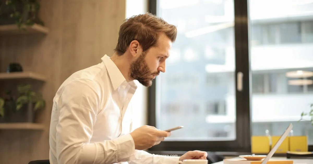 Add Email on iPhone Add Email on iPhone - Phone Tips Pro